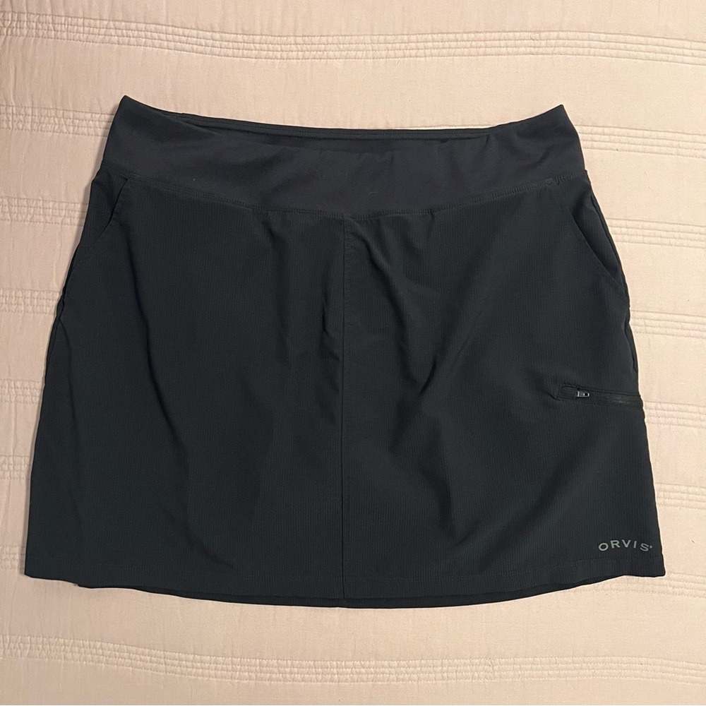 Orvis Black Skirt with built in Shorts with Pockets - Picture 3 of 6